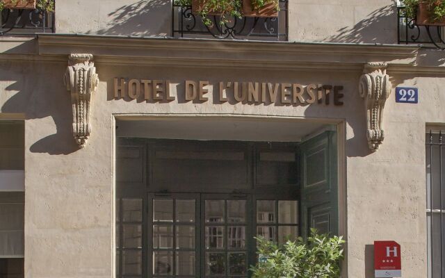 Hotel De L'Universite