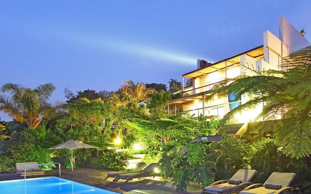 Days At Sea Beach Lodge