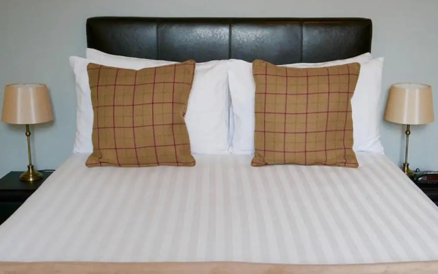 Alcuin Lodge