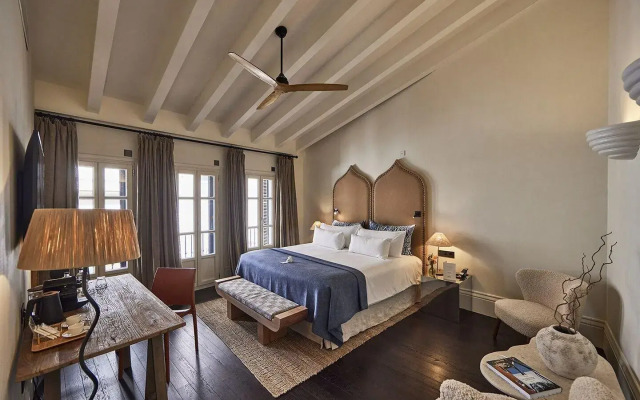 PuroGrand Hotel