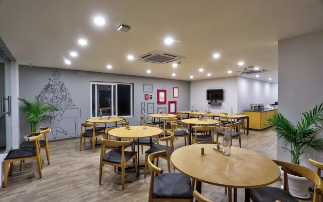 OYO Townhouse 156 Maraimalai Nagar