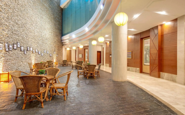 Holiday Inn Chengdu Century City-WestTower by IHG