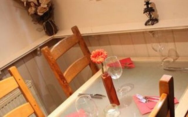 The Rooms at the Nook