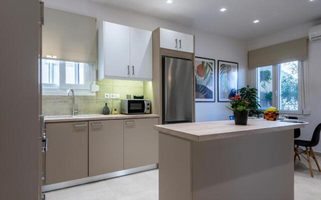 Spacious & Luxe 3BR Downtown