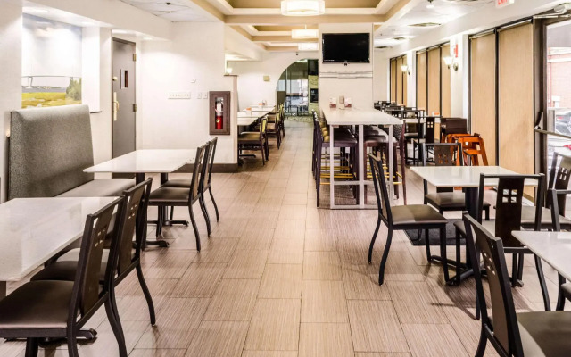 Comfort Inn Downtown Charleston