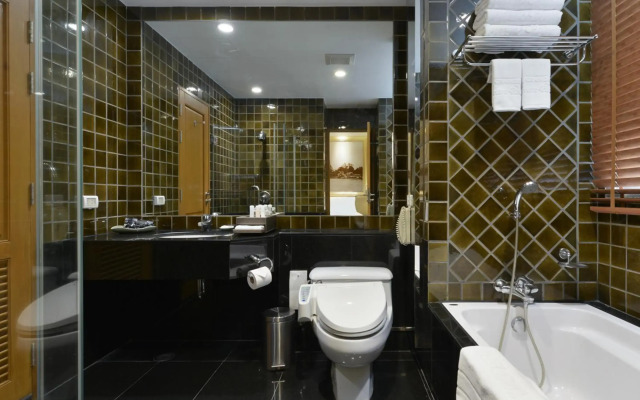 Trinity Silom Hotel