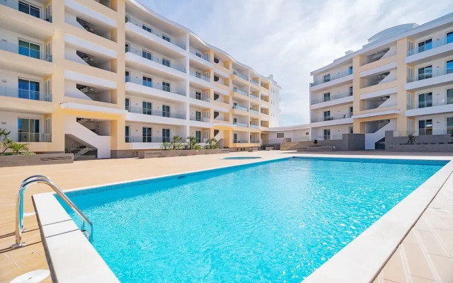 Lagos Marina View 2 With Pool by Homing