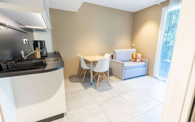 Appart'hôtel Kyriad Résidence Cabriès - Plan de Campagne