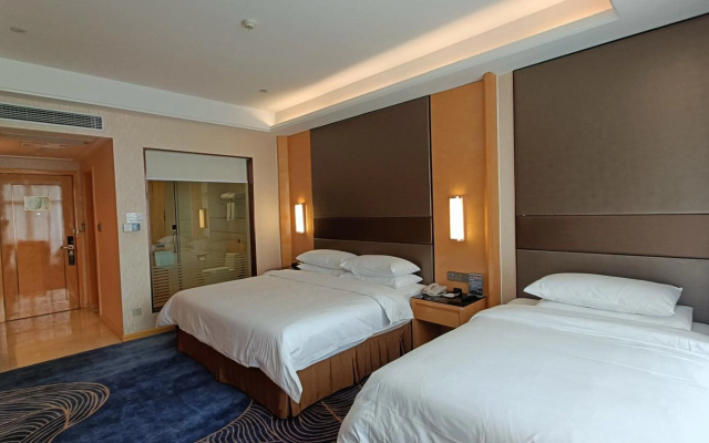 Vienna International Hotel (Jingzhou Xintiandi) – Guest Rooms – Jingzhou