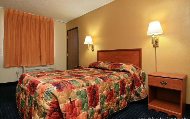 Rodeway Inn Near AZ State University