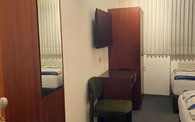 Hotel - Pension - Weller