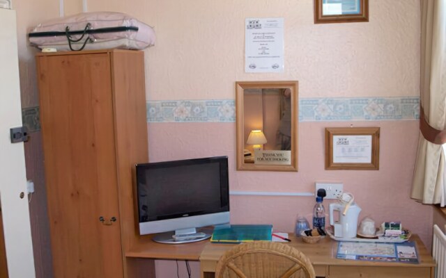 The Moorings - Guest House