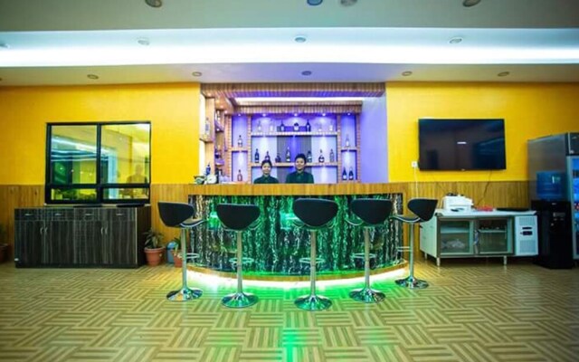 Riverside Green House Resort