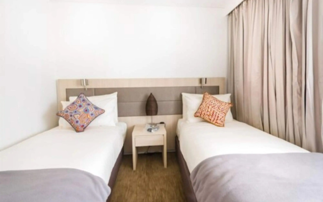 Emu Walk Apartments – Guest Rooms – Yulara