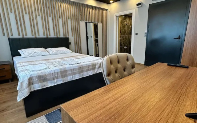 Pera Port Lounge Hotel