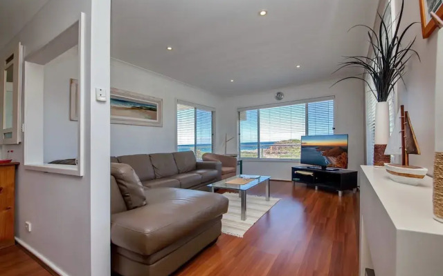 Anchor at 'D' Point, 2/14 Noamunga Street