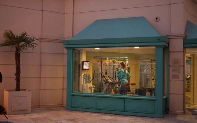 Epic Hotel Villa Mercedes