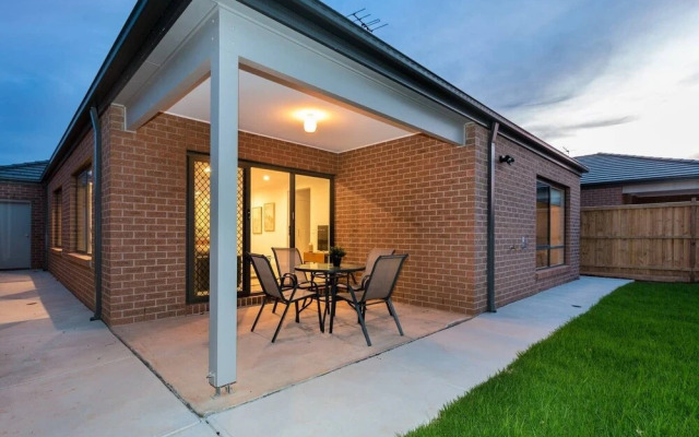 Resortstyle 4BR House With Parking@werribee
