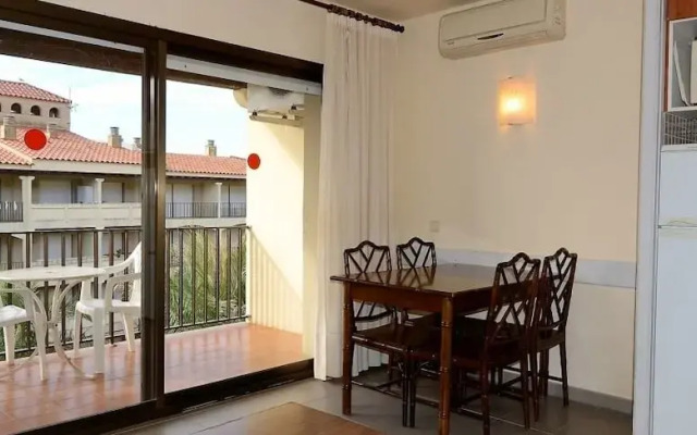 Apartamento con terraza cerca del centro