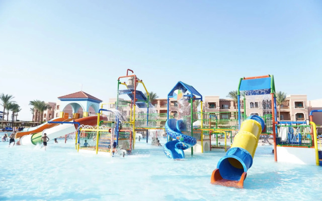 Charmillion Club Aqua Park