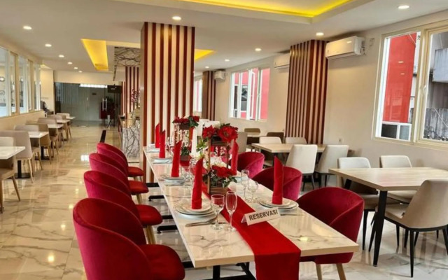 Elizabeth Hotel & Resort