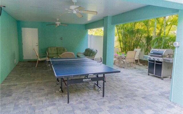 Beachy Villa Vista Apartment 5