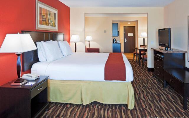 Holiday Inn Express Hotel & Suites Ft Lauderdale Airport/Cru, an IHG Hotel