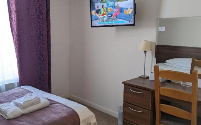 Barley Sheaf, Old Bridge Street EN SUITE ROOMS, ROOM ONLY