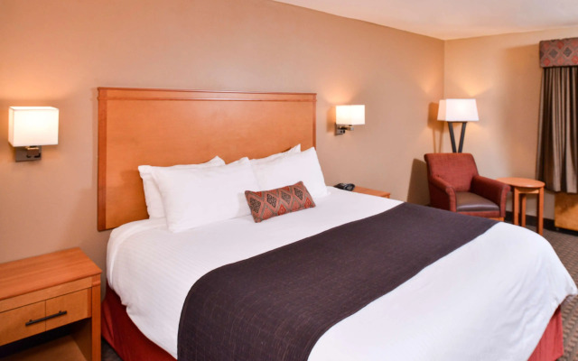 Best Western Plus Olympic Inn