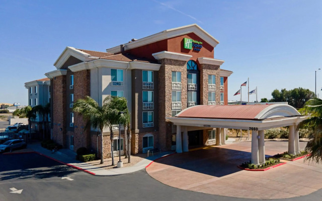 Holiday Inn Express Hotel & Suites Fresno South by IHG