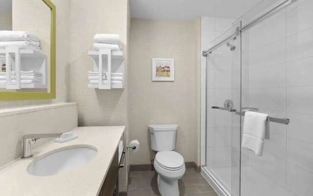 Hampton Inn By Hilton Cornwall
