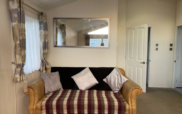 Romney Lodge