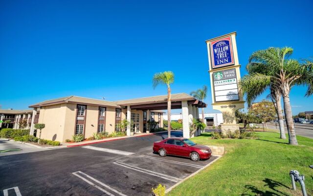 Willow Tree Inn