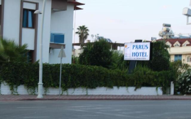 Parus Hotel