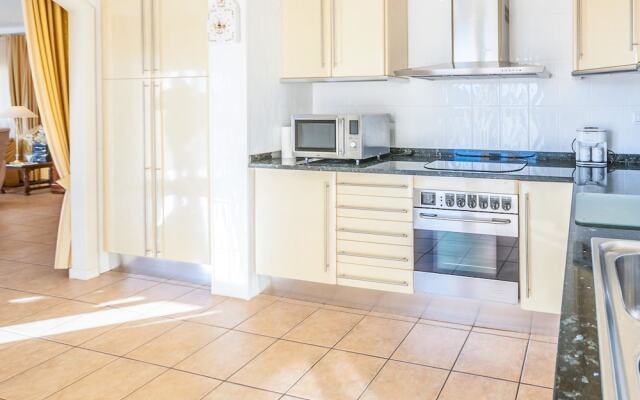 Spacious Holiday Home in L'escala With Private Pool