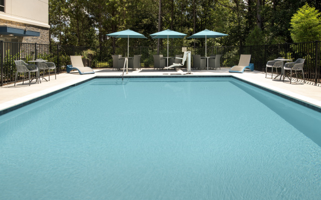 Hampton Inn & Suites Lexington Columbia
