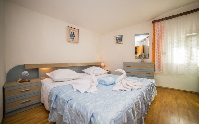 Apartments Duje Split / One Bedroom A1