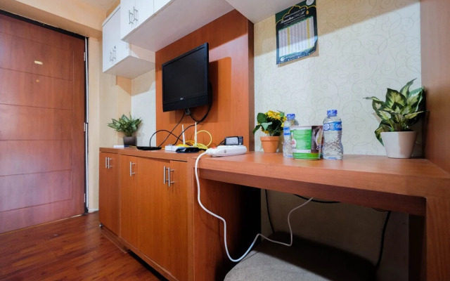 Comfy Studio Room Apartment at Kebagusan City