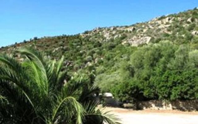 Hotel Turismo Rurale Montitundu