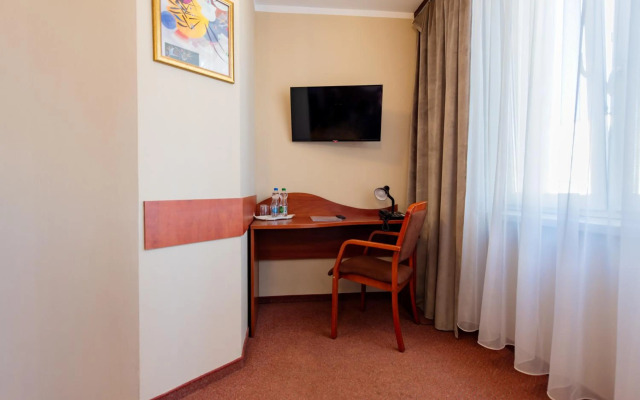 Grand Felix Hotel