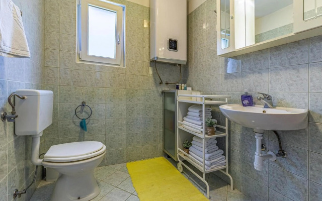 Amazing Home in Medulin With 3 Bedrooms and Wifi