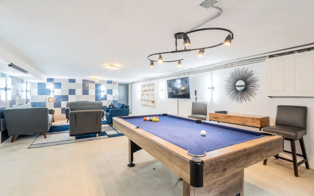TWO Bedroom Apartment