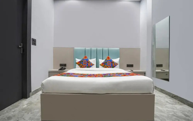 FabHotel The Royal