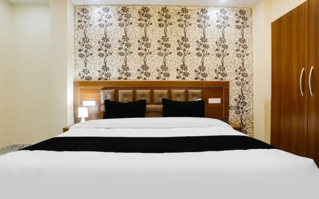 Super Townhouse Ghunghrani Street Godowlia