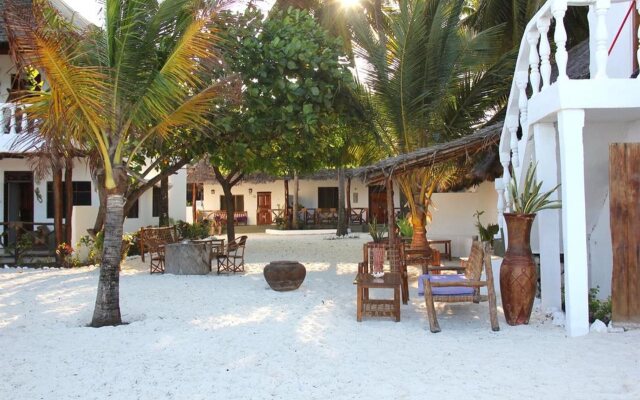 Makuti Beach Bungalows