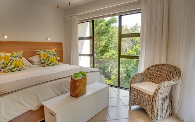 Limoni Luxury Suites