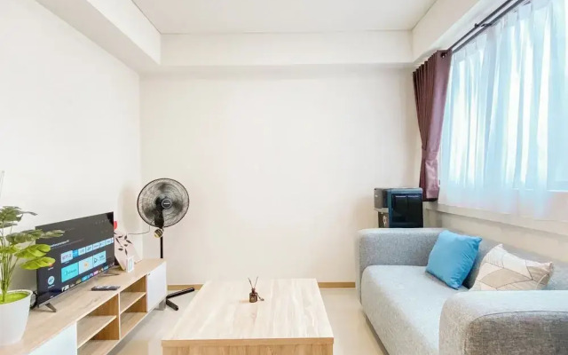Homey And Spacious 2Br At Meikarta Apartment