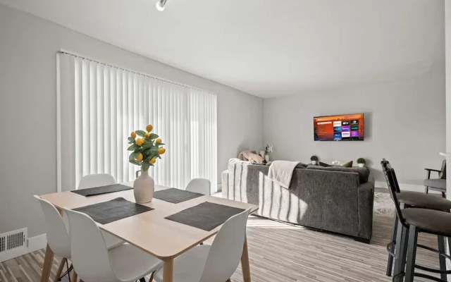 A Unique 2BR 2BA Stay