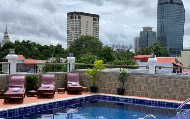 Pooltop Guesthouse