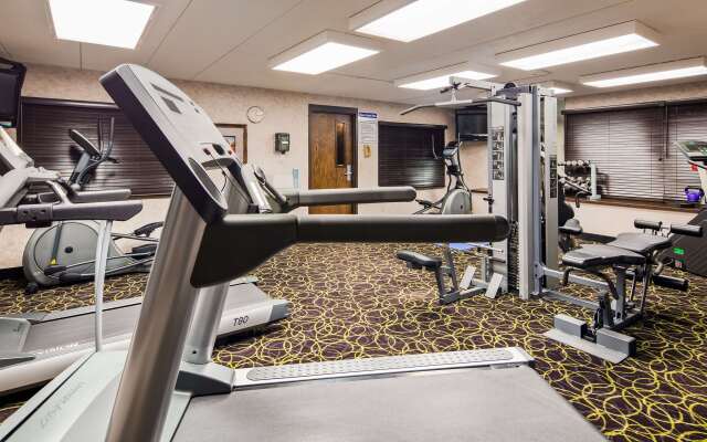 Best Western Plus Kelly Inn